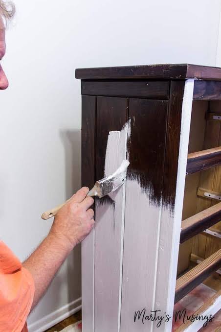 How to Paint Furniture
